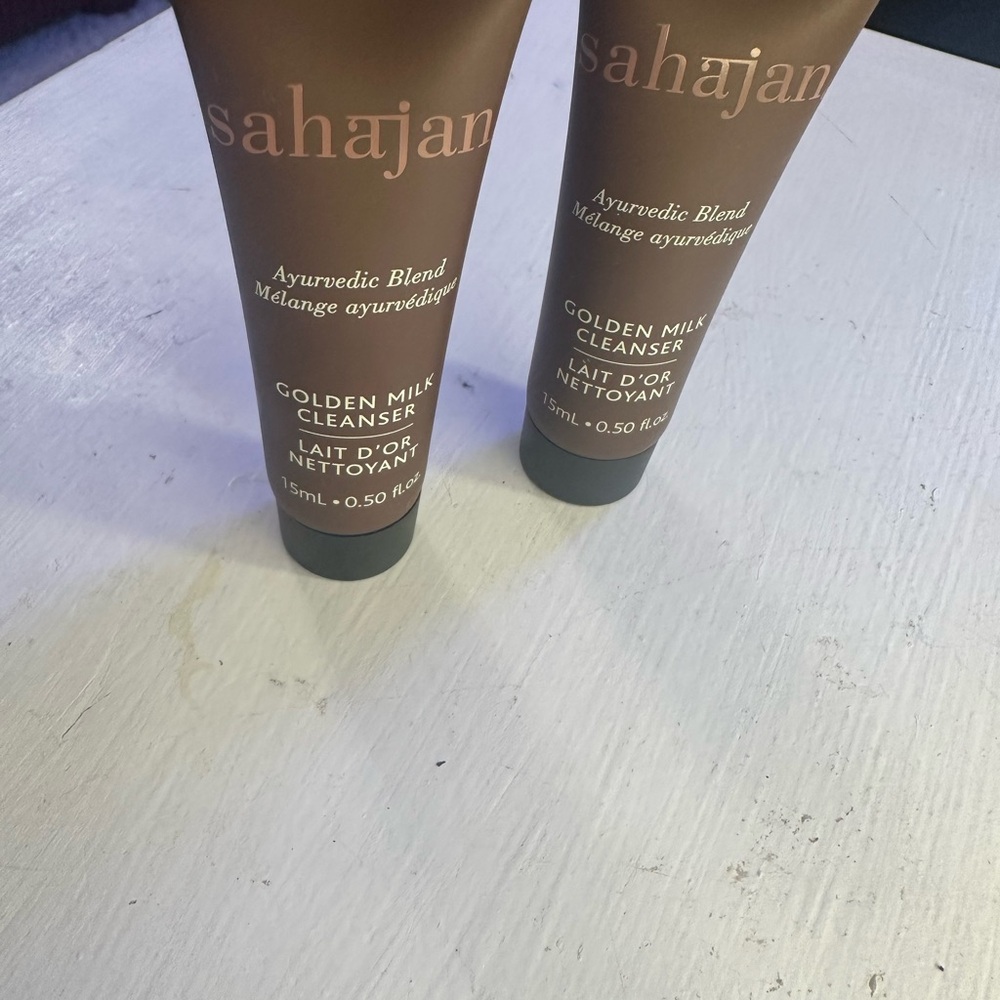 Golden Milk Cleanser Sahajan